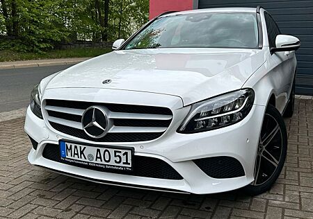 Mercedes-Benz C 200 C 200d 160PS Mercedes Motor AHK LED KAMERA