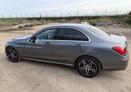 Mercedes-Benz C 180 Autom. -