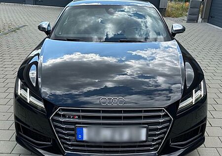 Audi TTS Coupé / Vollaustattung / 6G Handschalter