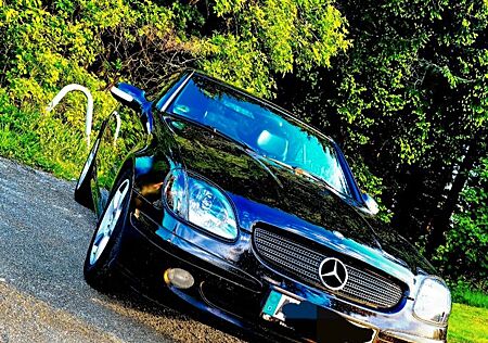 Mercedes-Benz SLK 200 Schöner Cabrio