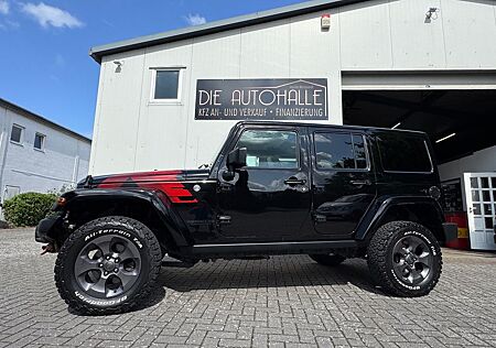 Jeep Wrangler Unlimited 2.8 Sahara*Komplettumbau!Soft