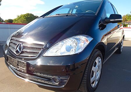 Mercedes-Benz A 180 CDI°Scheckheft°SHZ°PDC°