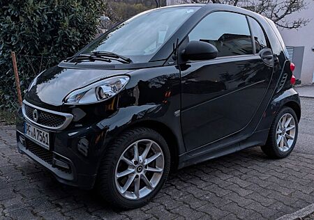 Smart ForTwo coupé 1.0 62kW passion schwarz/schwarz