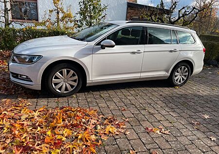 VW Passat Variant Volkswagen 1.6 TDI Comfortline Variant C...