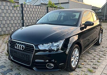 Audi A1 1.6 TDI 66kW Attraction Attraction