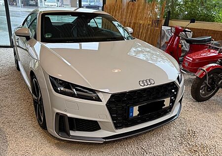 Audi TT Coupe 40 TFSI