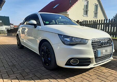 Audi A1 1.6 TDI Attraction
