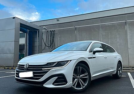 VW Arteon Volkswagen /Shooting/Brake/R-Line/FrontAss/LaneAs/ACC
