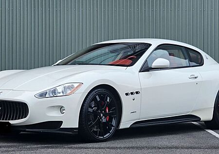 Maserati GranTurismo 4.7 V8 S Automatik S