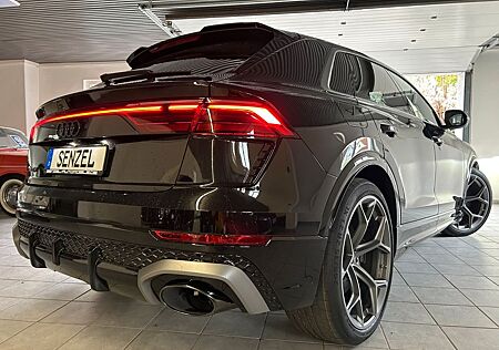 Audi RS Q8 RSQ8 PERFORMANCE Vmax PANO AHK SHZLÜFT