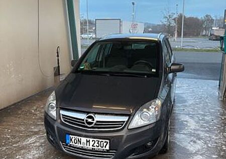 Opel Zafira 1.7 CDTI ecoFLEX Family Plus 92kW Fam...