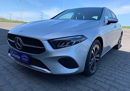 Mercedes-Benz A 180 A -Klasse 1 Hand Finanzierung