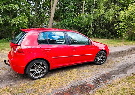 VW Golf Volkswagen 1.9TDI 74kW Sports Line