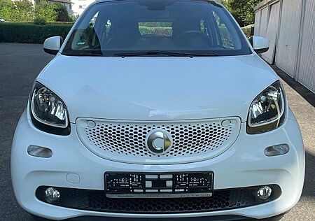 Smart ForFour Prime 66kW Automatik/Leder/Panoramadach