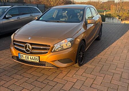 Mercedes-Benz A 180 BlueEFFICIENCY -