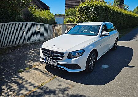 Mercedes-Benz E 300 de T Autom. -360>Kamera selbstlenkendes/