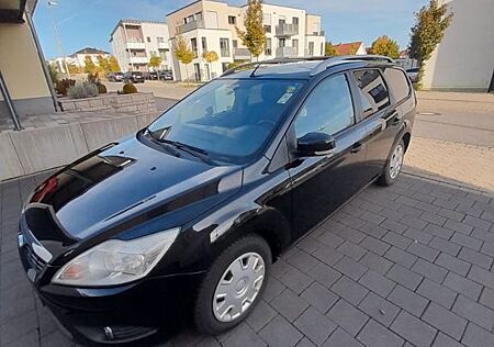 Ford Focus 1,6 Ti-VCT Black Magic Turnier Black Magic