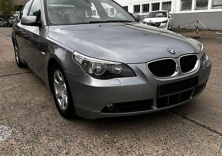 BMW 520i