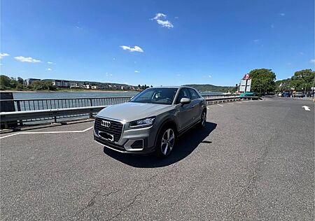 Audi Q2 1.4 TFSI COD S tronic sport sport