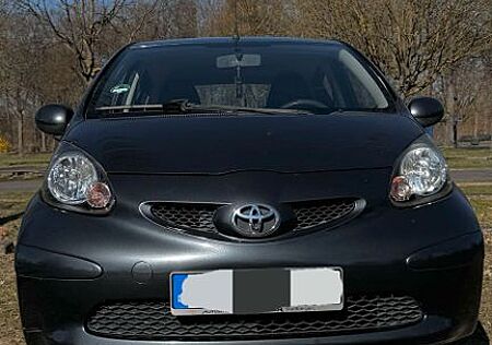 Toyota Aygo (X) Aygo (X) 1,0 -