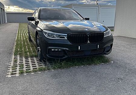 BMW 750i xDrive