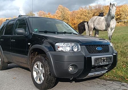 Ford Maverick 2,3 l 4x4 Tüv NEU Highclass