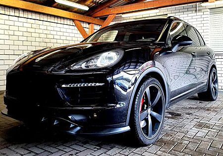 Porsche Cayenne Turbo Chrono Paket Burmester 21 Zoll