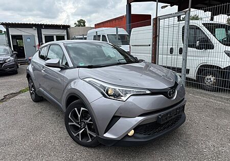 Toyota C-HR Team D