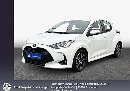 Toyota Yaris Hybrid 1.5 VVT-i Team Deutschland