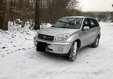 Toyota RAV 4 2.0-l-VVT-i 4x4 Automatik -