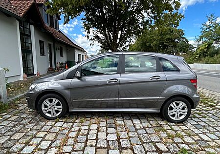 Mercedes-Benz B 180 CDI -