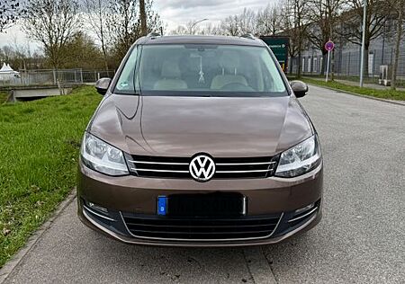 VW Sharan Volkswagen 2.0 TDI SCR DSG Highline Highline