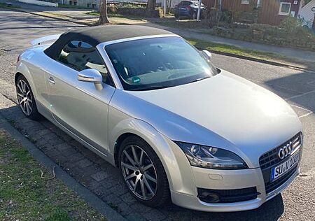 Audi TT Roadster 2.0 TFSI -