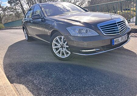 Mercedes-Benz S 350 BlueTEC -