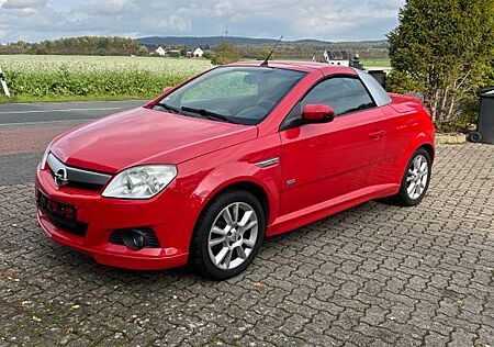 Opel Tigra 1.8 - Opc / Kamera / CarPlay / Leder