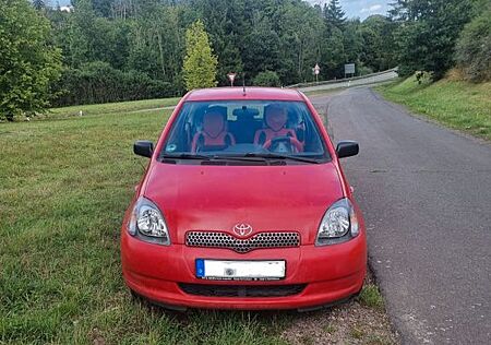 Toyota Yaris 1.0 linea luna linea luna