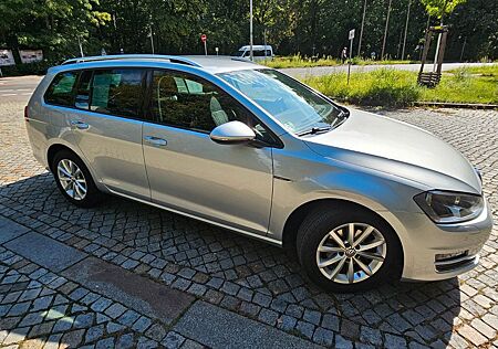 VW Golf Volkswagen 1.2 TSI BMT LOUNGE Variant LOUNGE