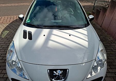 Peugeot 206 1.1