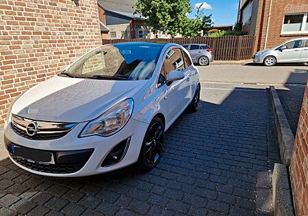 Opel Corsa 1.4 Color Edition Color Edition