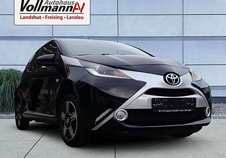 Toyota Aygo (X) -clusiv