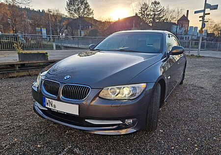 BMW 325i Cabrio LCI - Automatik/Sportsitze/KeylessGo