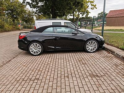 Opel Cascada 2.0 BiTurbo 143kW  Standheizung SR + WR