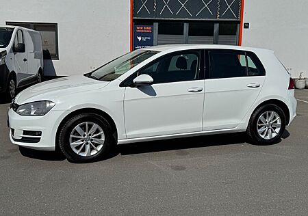 VW Golf Volkswagen VII Lim. Comfortline BMT*Automatik*1.Hand*