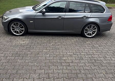BMW 325d Touring -