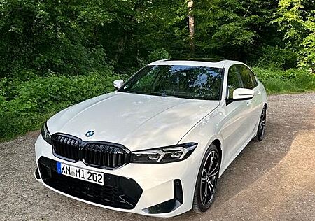 BMW 330d xdrive M Sport PRO Automatik