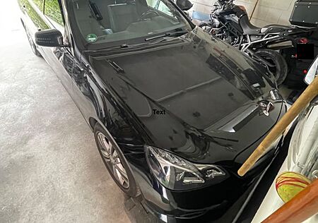 Mercedes-Benz 220 E-Klasse T-Modell Diesel T CDI 7G-TRONIC
