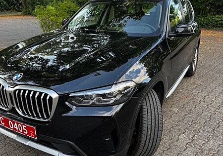 BMW X3 xDrive20i AT -