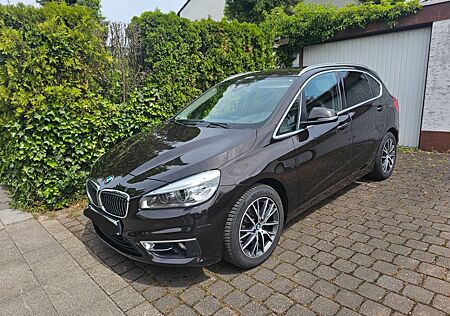 BMW 218i Active Tourer Luxury Line | Automatik