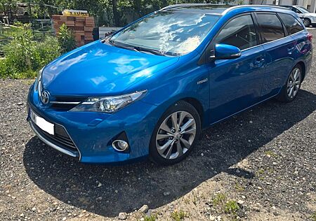 Toyota Auris Hybrid Executive 1,8-l-VVT-i Executive+