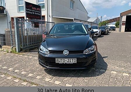 VW Golf Volkswagen VII Lim. Trendline BMT